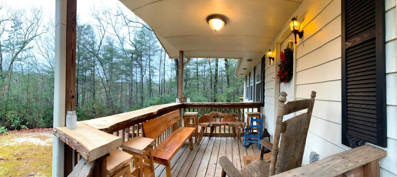 Ridge Retreat At Hearthstone Cabins And Camping - Pet Friendly Helen Exterior photo